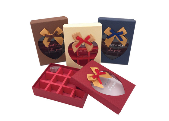 Good price Pequeña caja de regalo de lujo del chocolate con los arcos de la cinta y la ventana en forma de corazón en línea